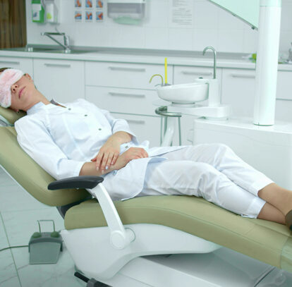 pateint undergoing sleep apnea treatment in Oshawa, ON.